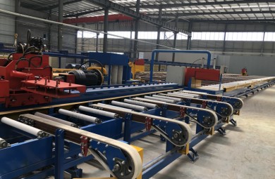 2200 Ton Extruder